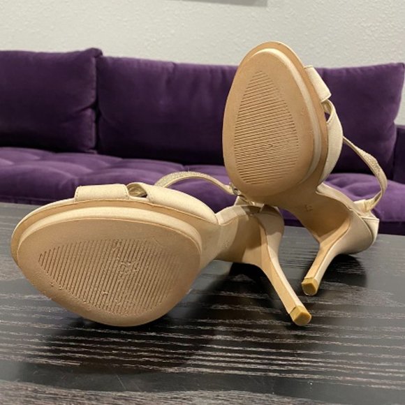 Glam & comfy Glint Vero Cuoio gold platform heels - Picture 3 of 9